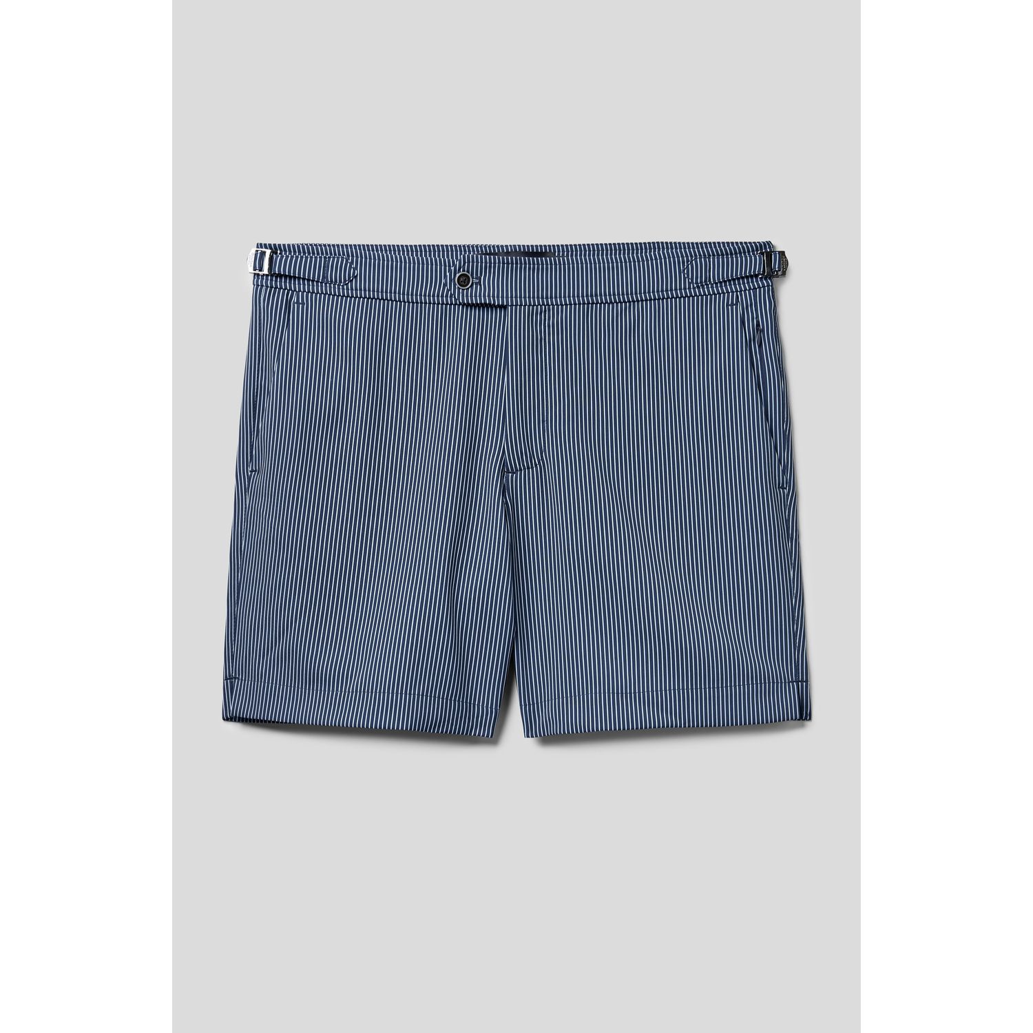 Short Alfaiataria Capri