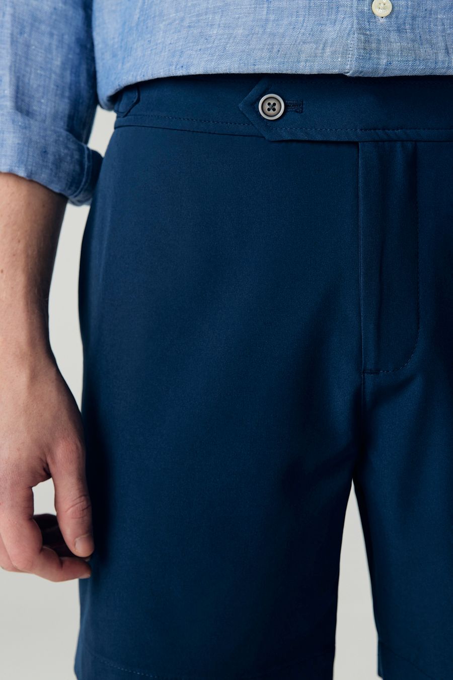 Short Capri