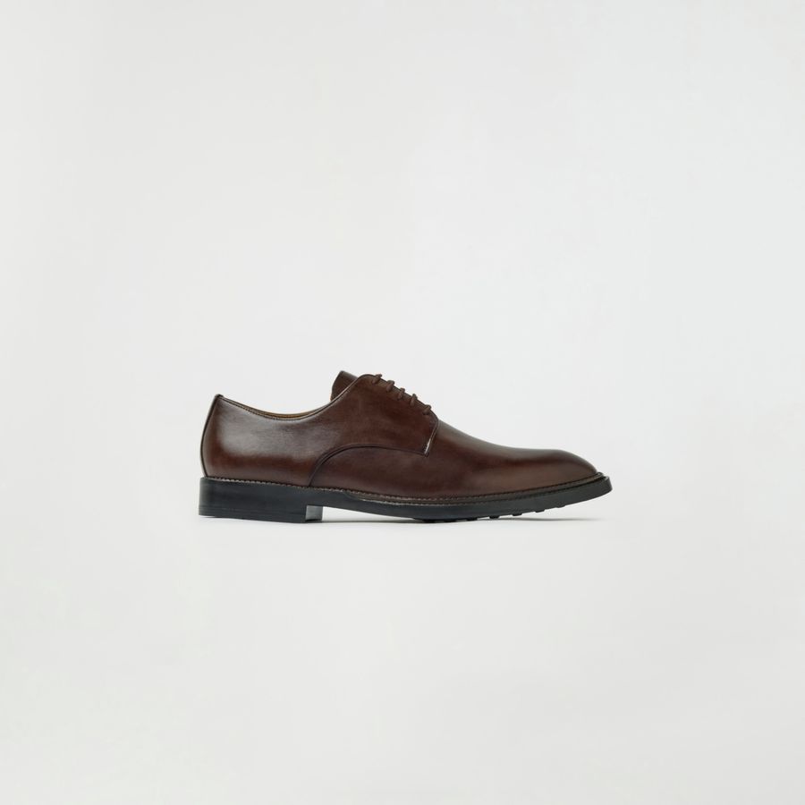 Sapato Derby City