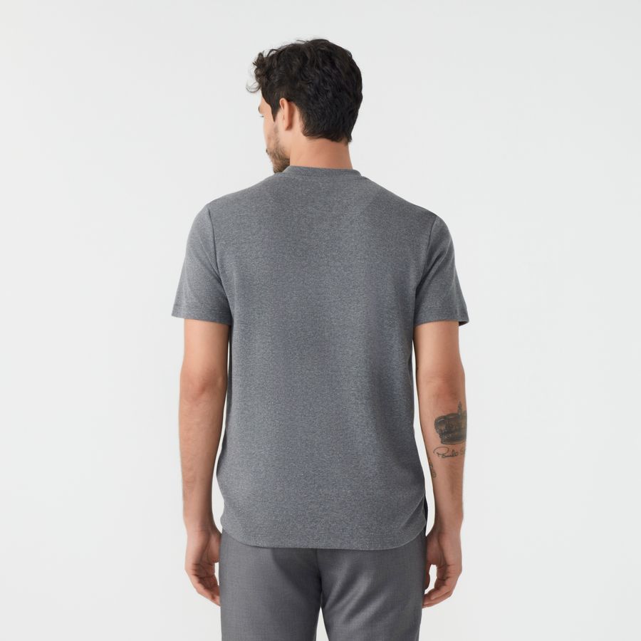 Camiseta Suedine Gola Média